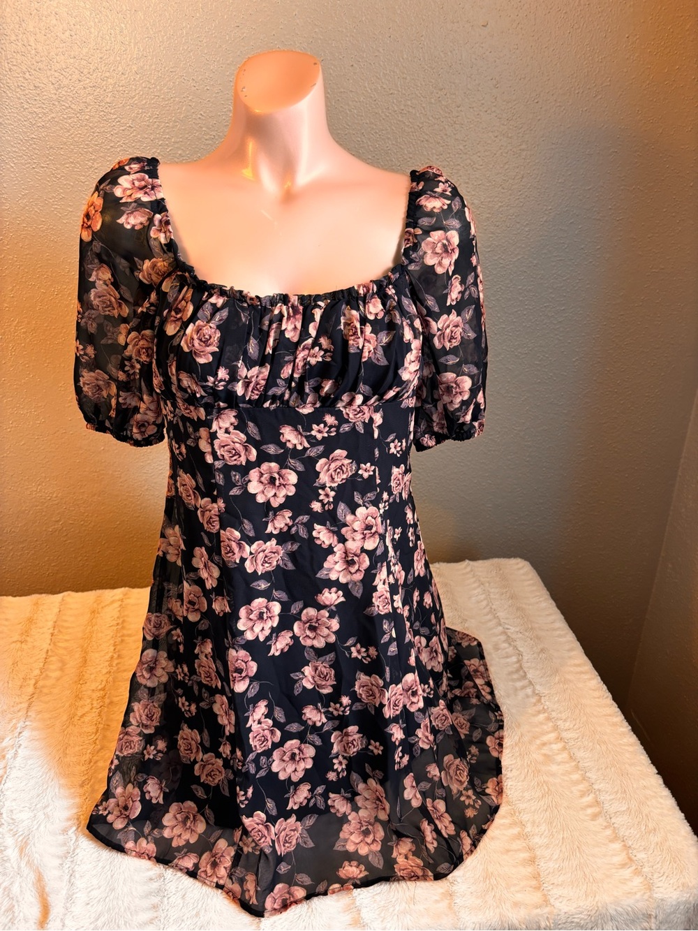 Floral Puff-Sleeve Mini Dress in Black and Blush Cottagecore Y2K Boho